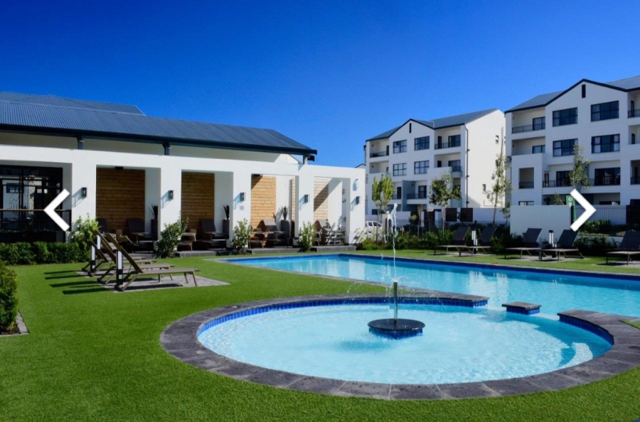 1 Bedroom Property for Sale in De Zicht Estate Western Cape